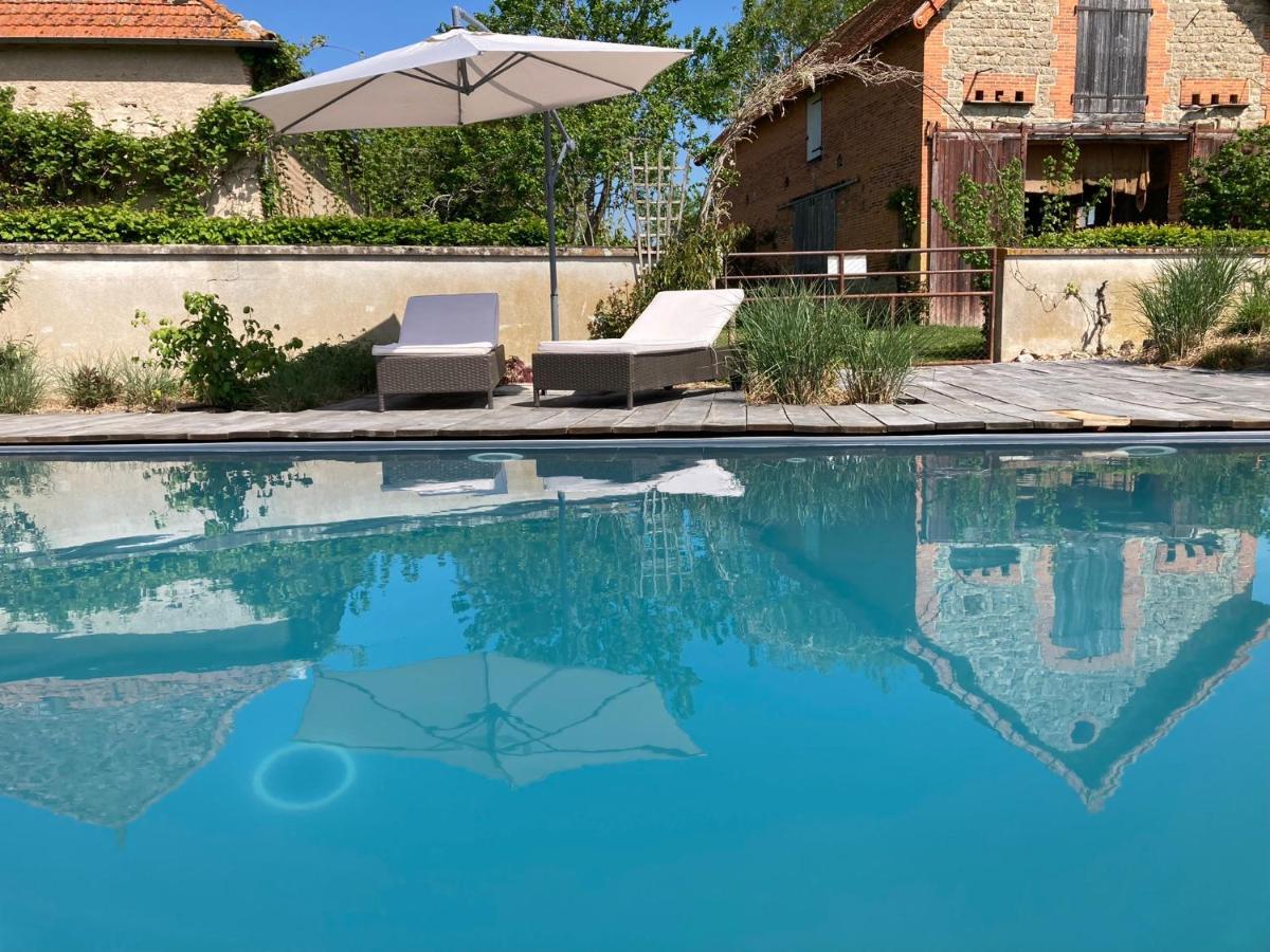 Bed and Breakfast Les Jardins Des Soussilanges Céron Esterno foto