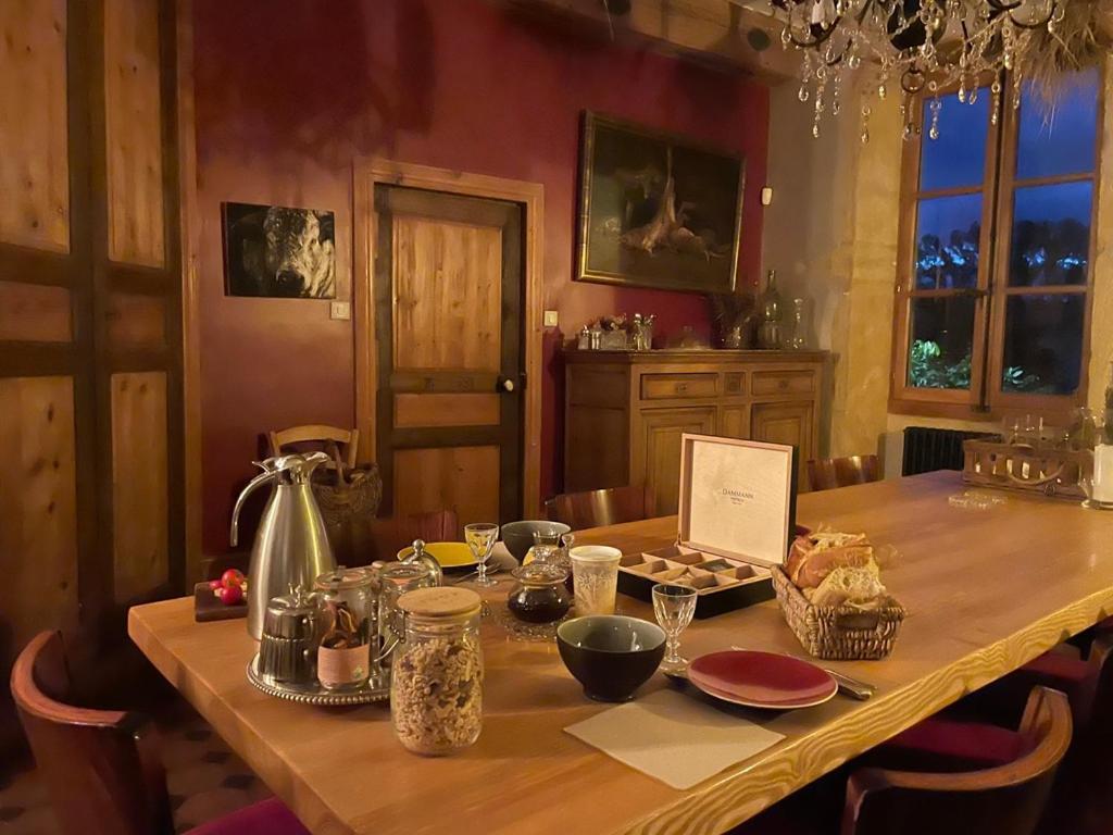 Bed and Breakfast Les Jardins Des Soussilanges Céron Esterno foto