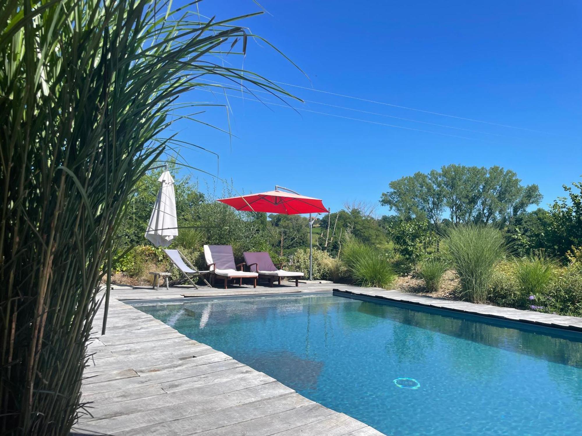 Bed and Breakfast Les Jardins Des Soussilanges Céron Esterno foto