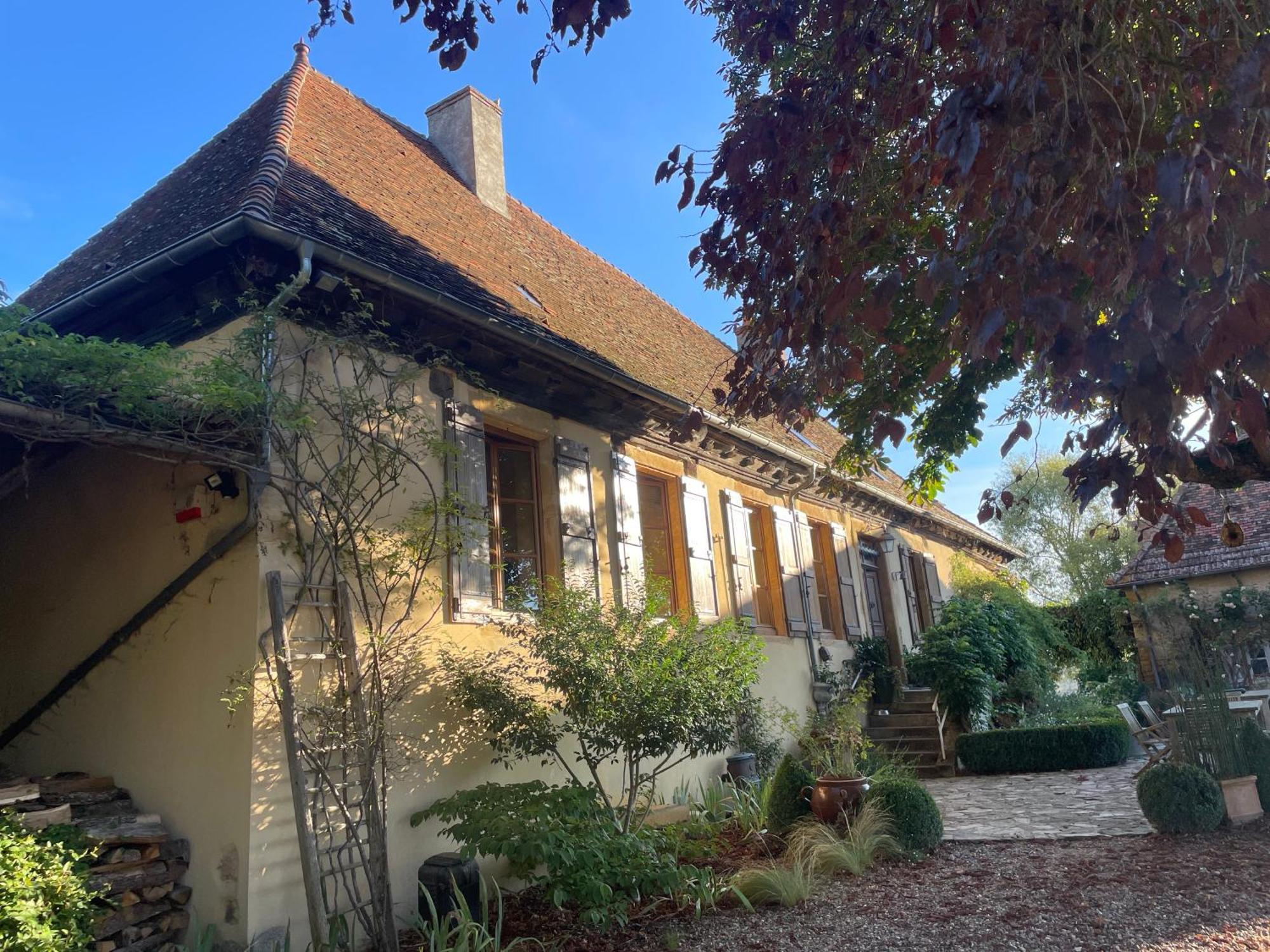 Bed and Breakfast Les Jardins Des Soussilanges Céron Esterno foto