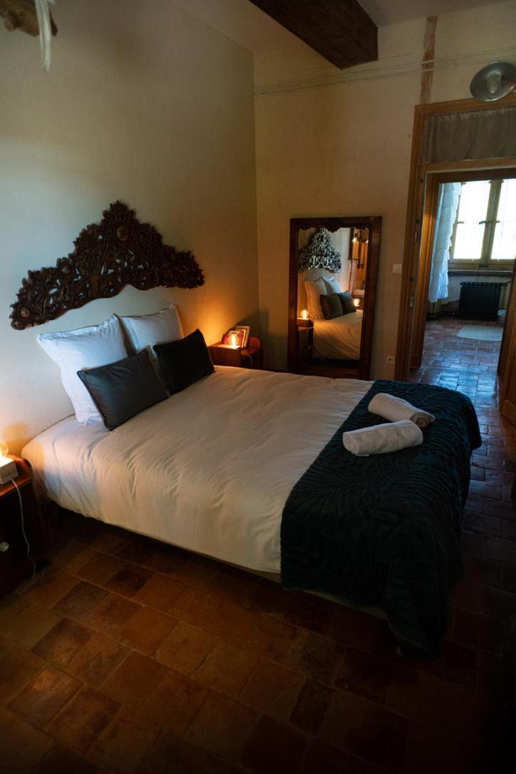 Bed and Breakfast Les Jardins Des Soussilanges Céron Esterno foto