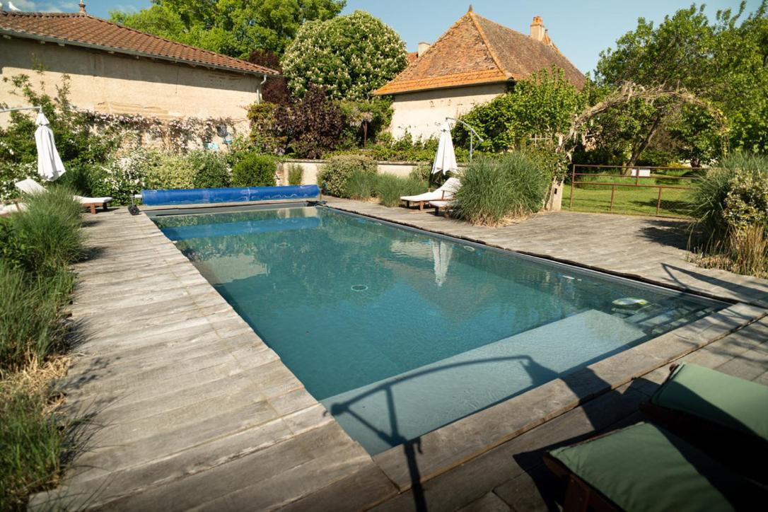 Bed and Breakfast Les Jardins Des Soussilanges Céron Esterno foto