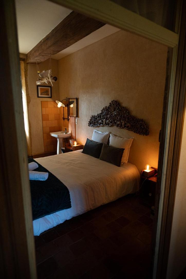 Bed and Breakfast Les Jardins Des Soussilanges Céron Esterno foto